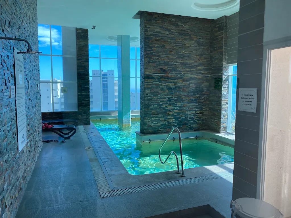 Piscina Climatizada.webp